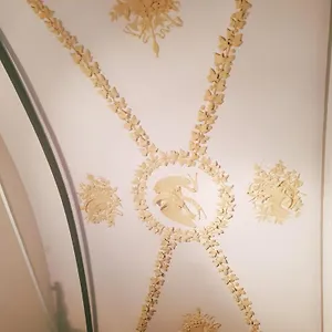 https://luxury-in-duomo.it-tuscanyhotel.com
